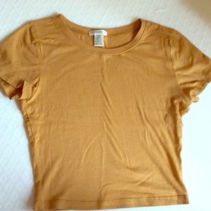 A casual mustard yellow top
